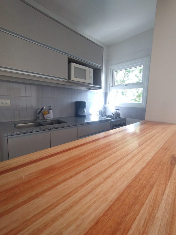 Alquiler Departamento 2 Ambientes con Cochera