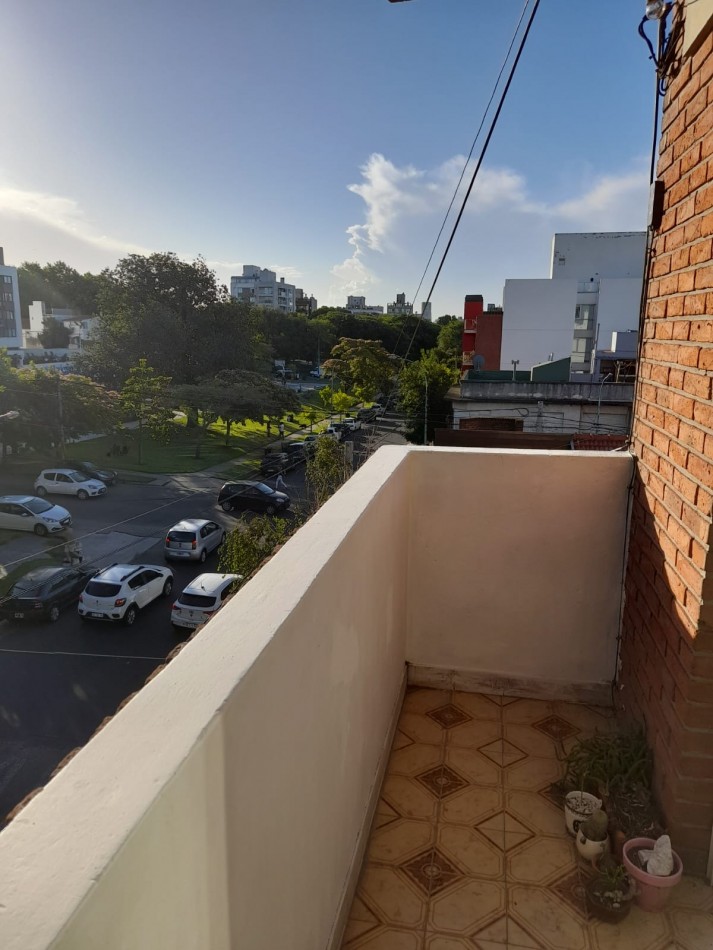 Alquiler Departamento 2 Ambientes con Cochera