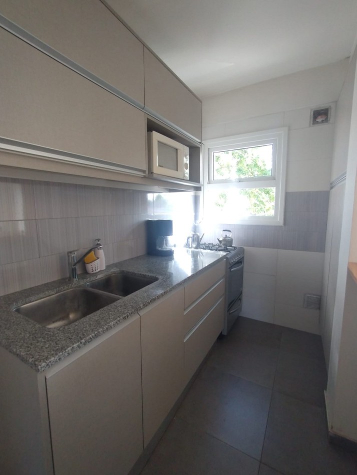 Alquiler Departamento 2 Ambientes con Cochera