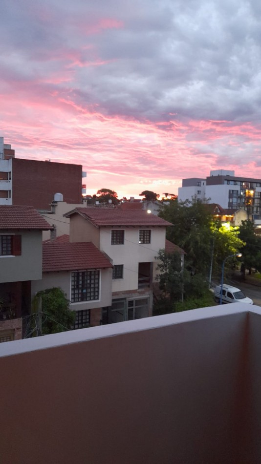 Alquiler Departamento 2 Ambientes con Cochera