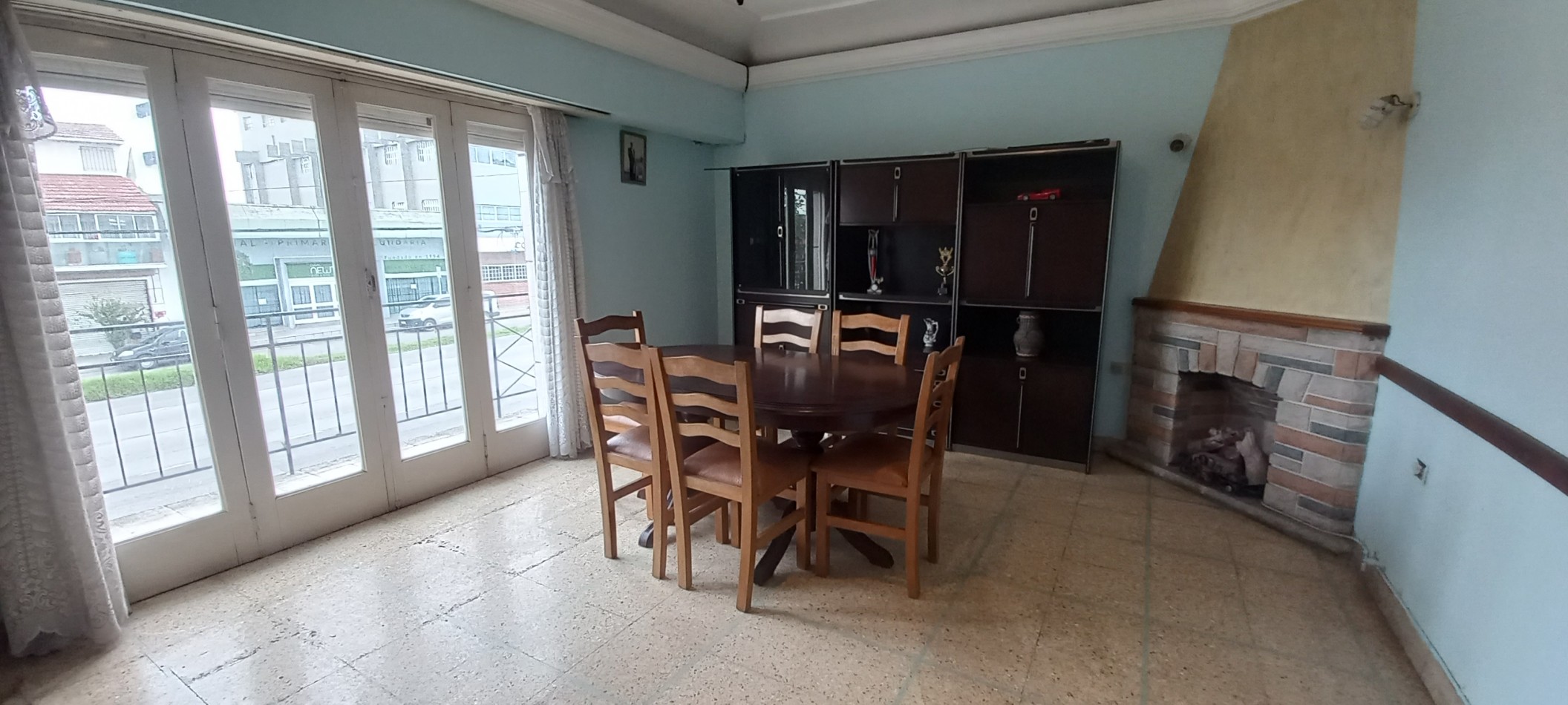 Venta en Block: Departamento + Local comercial 
