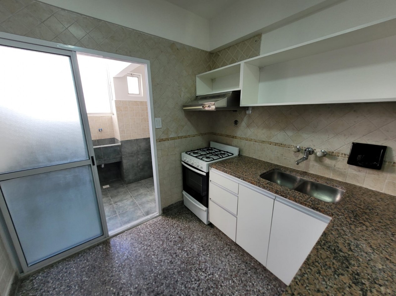 Venta departamento 3 ambientes, Mar del Plata 