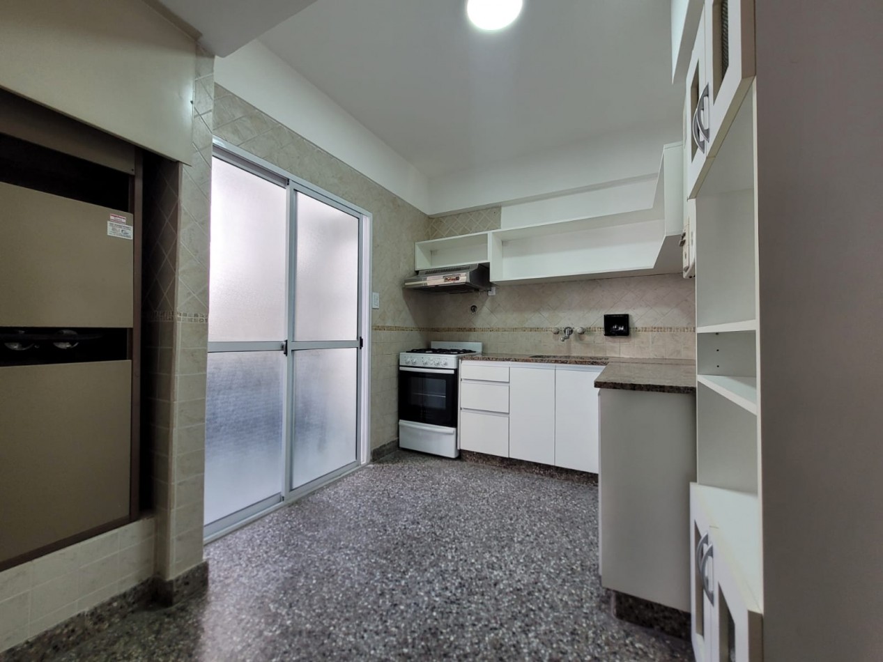 Venta departamento 3 ambientes, Mar del Plata 