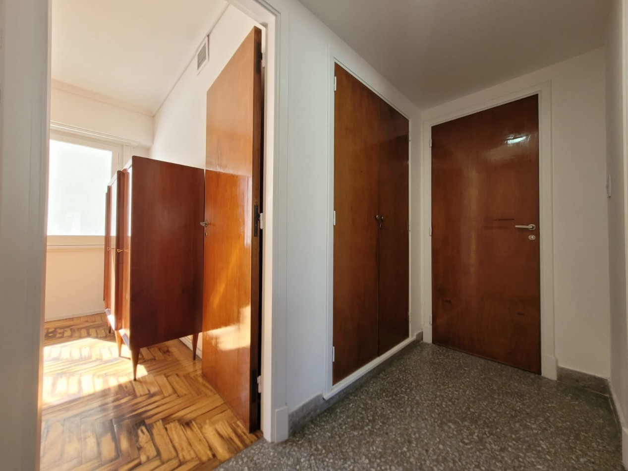 Venta departamento 3 ambientes, Mar del Plata 