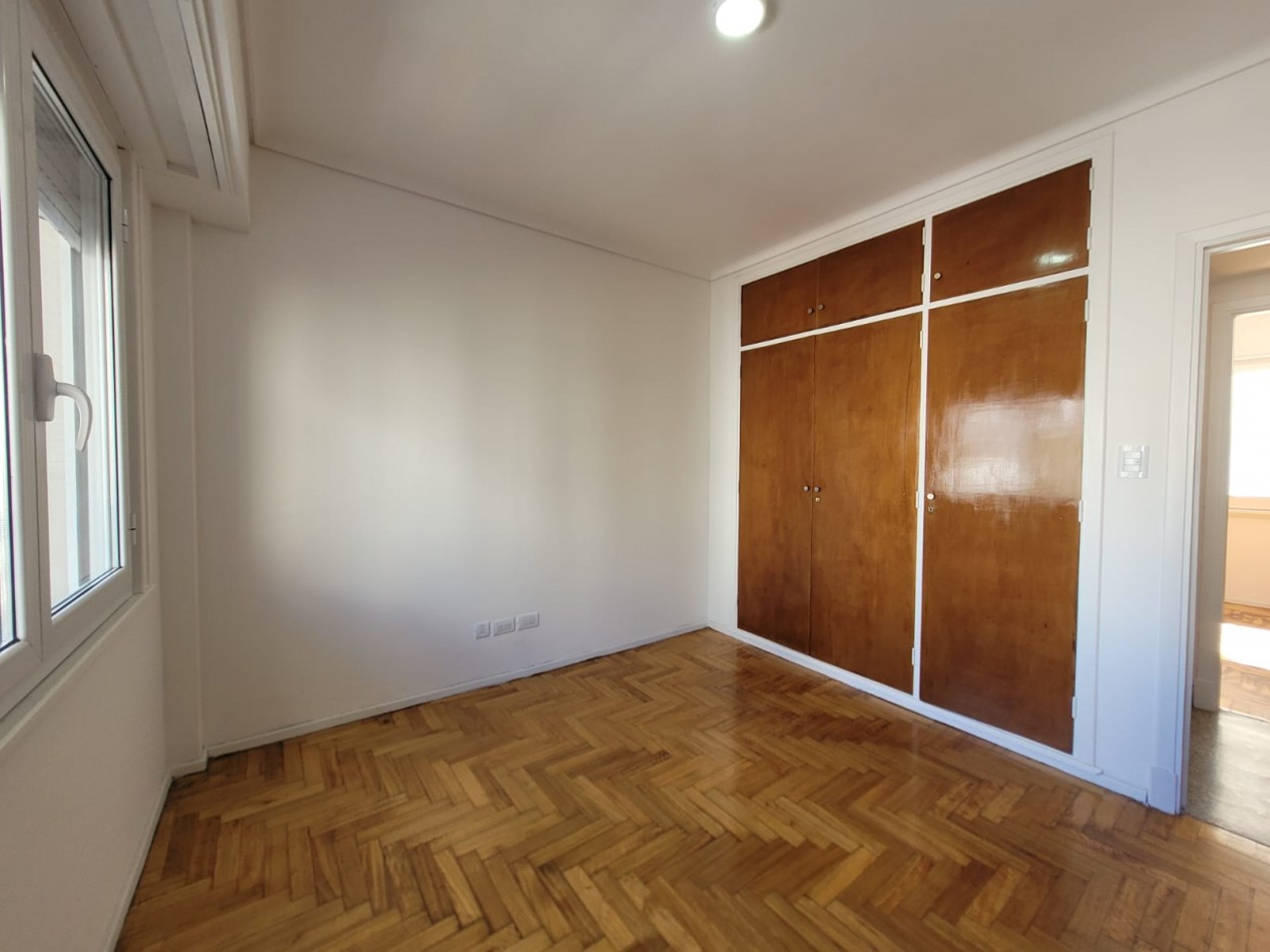 Venta departamento 3 ambientes, Mar del Plata 