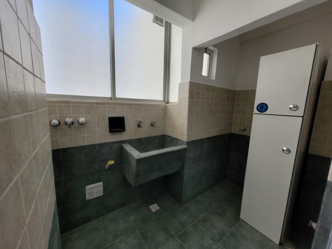 Venta departamento 3 ambientes, Mar del Plata 