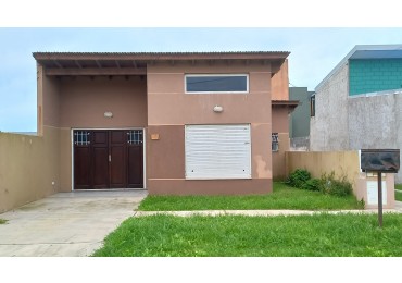 Casa 3 ambientes en PH