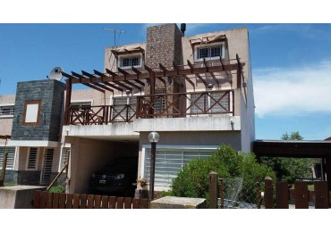 Venta, Casa 4 Ambientes en PH, Mar del Plata