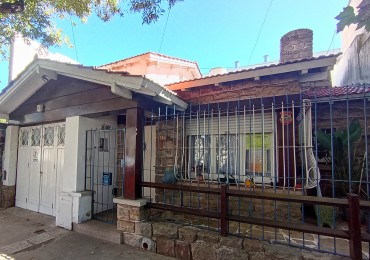 Venta Casa Chalet 4 ambientes en La Perla, Mar del Plata